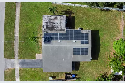 220 SW 65th Ave, Pembroke Pines, FL 33023 - Photo 23