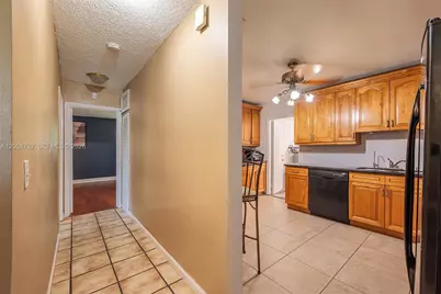 220 SW 65th Ave, Pembroke Pines, FL 33023 - Photo 9
