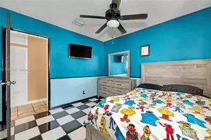 220 SW 65th Ave, Pembroke Pines, FL 33023 - Photo 21