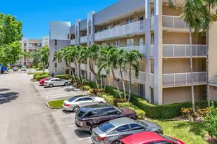 10208 NW 24th Pl, Sunrise, FL 33322 - Photo 3