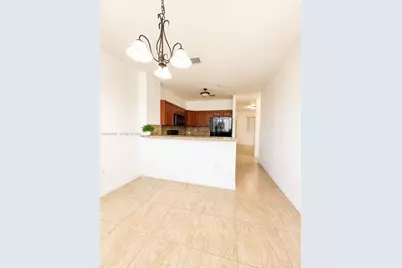 18120 NW 59th Ave #205, Hialeah, FL 33015 - Photo 5