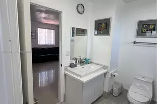 961 E 9th St, Hialeah, FL 33010 - Photo 29