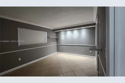 10985 SW 107th St #304, Miami, FL 33176 - Photo 9