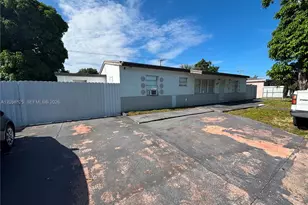 2855 NW 163rd St, Miami Gardens, FL 33054 - Photo 1