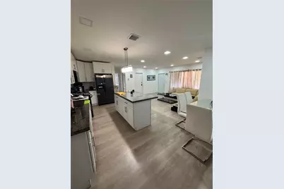 2855 NW 163rd St, Miami Gardens, FL 33054 - Photo 3