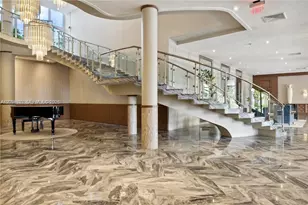 5401 Collins Ave, Miami Beach, FL 33140 - Photo 17