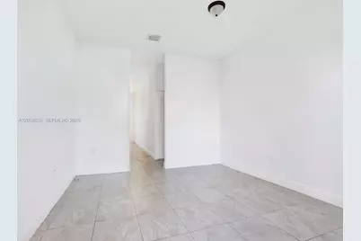18230 NW 59th Ave #204, Hialeah, FL 33015 - Photo 9