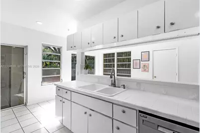 1906 SW 21st St, Miami, FL 33145 - Photo 13