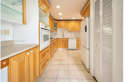 8401 W Sample Rd #19, Coral Springs, FL 33065 - Photo 7
