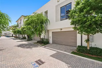 5080 NW 84th Avenue, Doral, FL 33166 - Photo 15