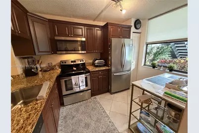 1252 S Military Trl #1415, Deerfield Beach, FL 33442 - Photo 5