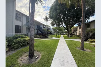 1252 S Military Trl #1415, Deerfield Beach, FL 33442 - Photo 29