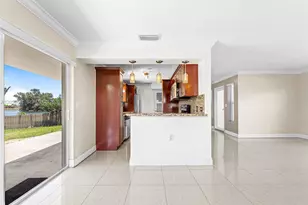 2045 NW 115th St, Miami, FL 33167 - Photo 9