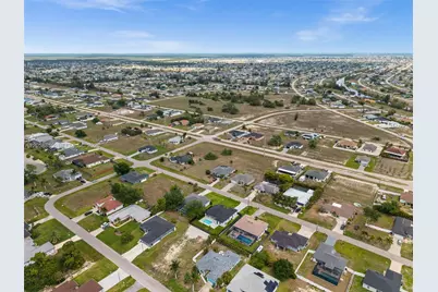 1532 NW, Cape Coral, FL 33315 - Photo 37