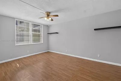 2900 NW 48th Ter #310, Lauderdale Lakes, FL 33313 - Photo 9