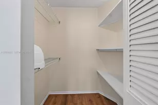 2900 NW 48th Terrace, Lauderdale Lakes, FL 33313 - Photo 11