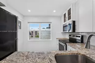 2900 NW 48th Terrace, Lauderdale Lakes, FL 33313 - Photo 5