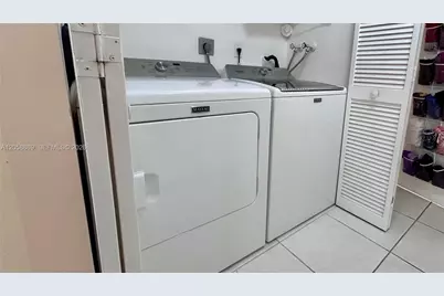 190 SE 5th Ave #104, Dania Beach, FL 33004 - Photo 35