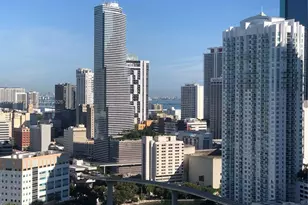 88 SW 7th St, Miami, FL 33130 - Photo 21