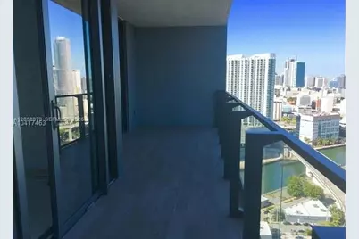 88 SW 7th St #2603, Miami, FL 33130 - Photo 7