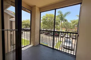 15570 SW 105th Ln, Miami, FL 33196 - Photo 13