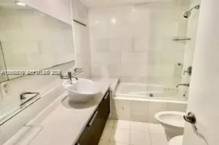 2950 NE 188th St, Aventura, FL 33180 - Photo 15