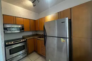 8335 Crespi Blvd, Miami Beach, FL 33141 - Photo 7