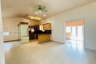 3179 SW 139th Ct, Miami, FL 33175 - Photo 9
