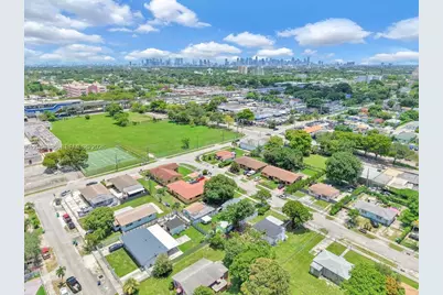 2925 NW 63rd St, Miami, FL 33147 - Photo 5