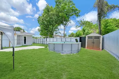 2925 NW 63rd St, Miami, FL 33147 - Photo 47