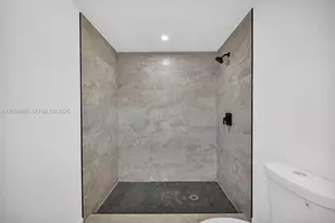 2925 NW 63rd St, Miami, FL 33147 - Photo 27