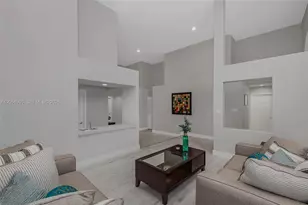 945 NW 202nd Ave, Pembroke Pines, FL 33029 - Photo 5