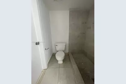 500 NW 114th Ave #201, Sweetwater, FL 33172 - Photo 7