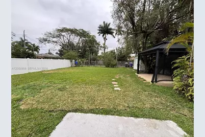 1426 Arthur St #1426, Hollywood, FL 33020 - Photo 13