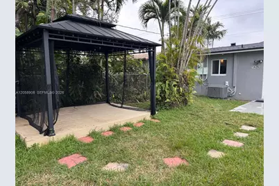 1426 Arthur St #1426, Hollywood, FL 33020 - Photo 15