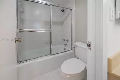 1950 S Ocean Dr #5Q, Hallandale Beach, FL 33009 - Photo 31