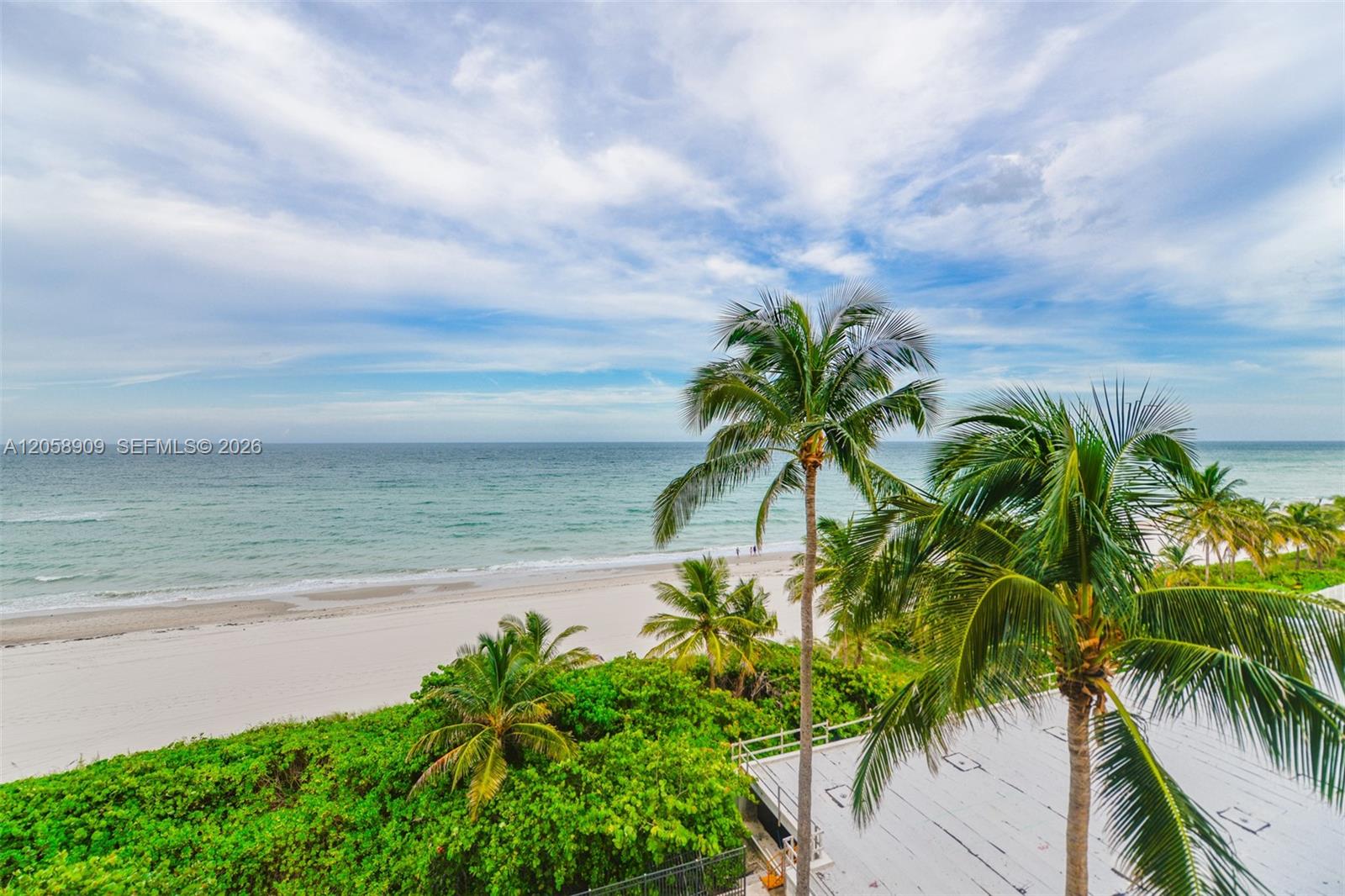 1950 S Ocean Dr #5Q - 1950 S Ocean Dr #5Q, Hallandale Beach, FL 33009 Luxury Property | Jose Angel Pina