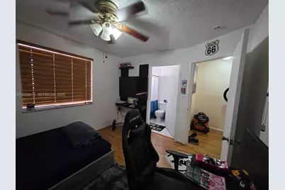 8085 NW 8th St #6, Miami, FL 33126 - Photo 17