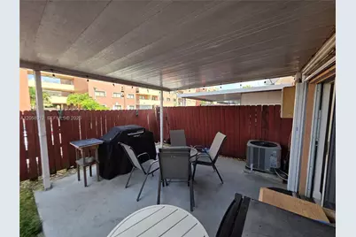 8085 NW 8th St #6, Miami, FL 33126 - Photo 21