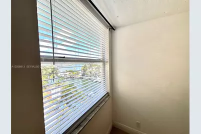 2935 NE 163rd St #5P, North Miami Beach, FL 33160 - Photo 15