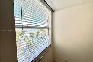 2935 NE 163rd St, North Miami Beach, FL 33160 - Photo 15