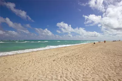 2935 NE 163rd St #5P, North Miami Beach, FL 33160 - Photo 29