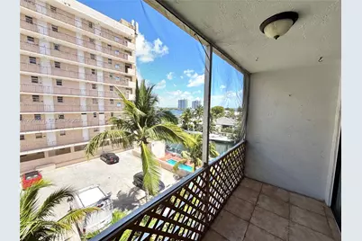 2935 NE 163rd St #5P, North Miami Beach, FL 33160 - Photo 11
