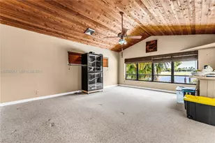 12731 NW 1st St, Plantation, FL 33325 - Photo 37