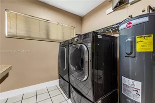 12731 NW 1st St, Plantation, FL 33325 - Photo 51