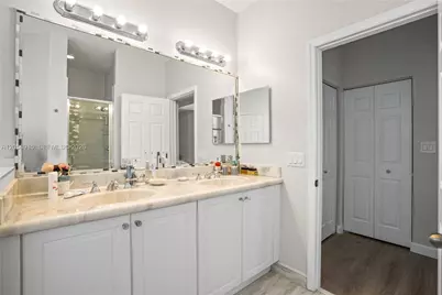 10341 NW 32nd Ter, Doral, FL 33172 - Photo 51