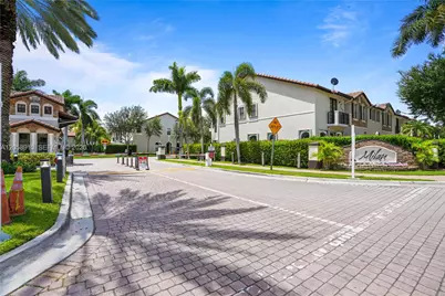 10341 NW 32nd Ter, Doral, FL 33172 - Photo 1