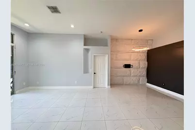 1970 NW 178th Ter #1, Pembroke Pines, FL 33029 - Photo 5