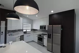 1970 NW 178th Terrace, Pembroke Pines, FL 33029 - Photo 3