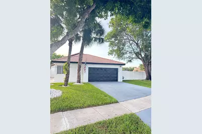 1970 NW 178th Ter #1, Pembroke Pines, FL 33029 - Photo 15